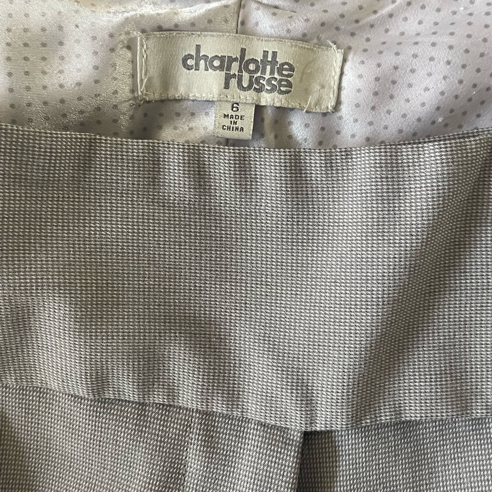 Charlotte Russe size 6 Heather grey dress pants